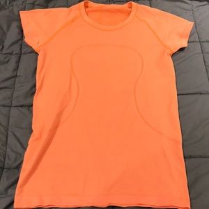 Lululemon Swiftly Tee